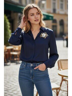 Gold-Tone Napier Floral Brooch With Rhinestones & Faux Pearl Accent Vintage-Insp